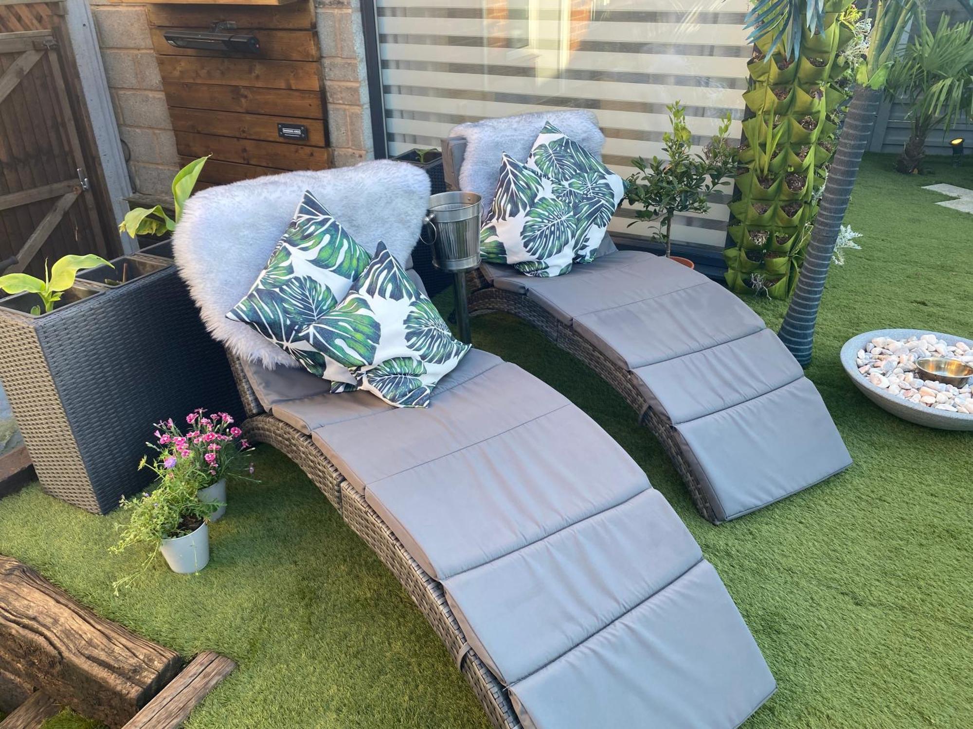 Mini Love Island Style Guest House Includes Personal Hot 24 Hour Swimming Pool, Outdoor Bathtub, Heated Dining Dome And Fire Pit, All This Is Secretly Located In The Busy Suburbs Of Nottingham Dış mekan fotoğraf